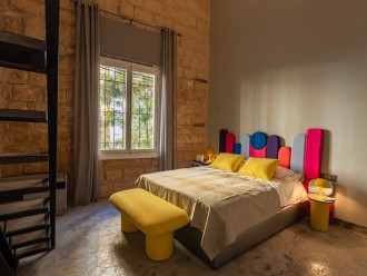 Canvas Boutique Hotel - Warhol