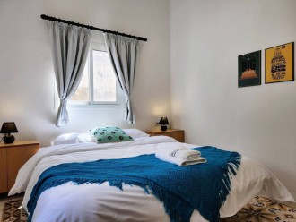 Railway House 1BR Apt w/front yard, 24 hours power